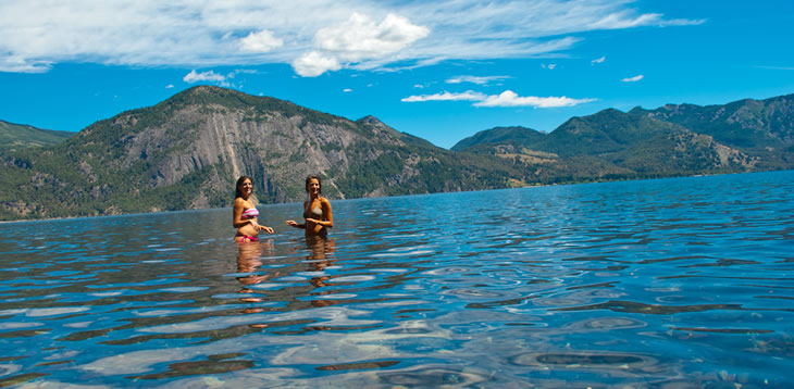 Playita en el Lago Lácar de San Martín de los Andes