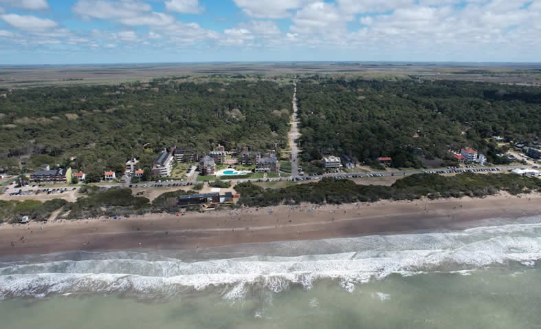 Vista de la localidad de Costa del Este desde la altura.