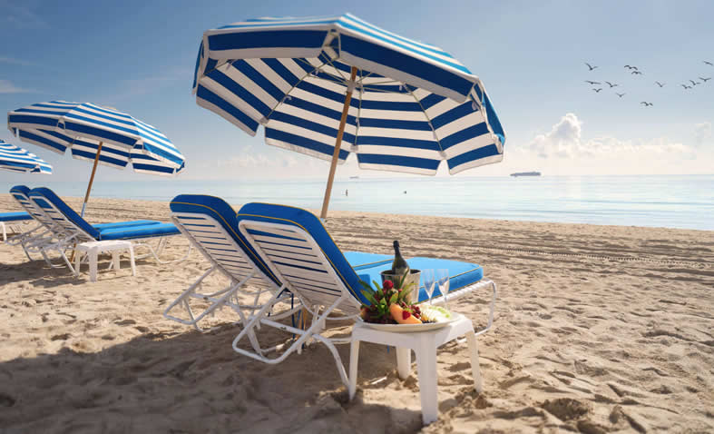 El Hilton Miami Beach te espera con un sector de playa privilegiado en la zona de South Beach. Tiene todas las comodidades para que disfrutes de tu día de playa de primer nivel.